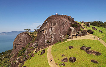 Randonnée au Pico do Urubu